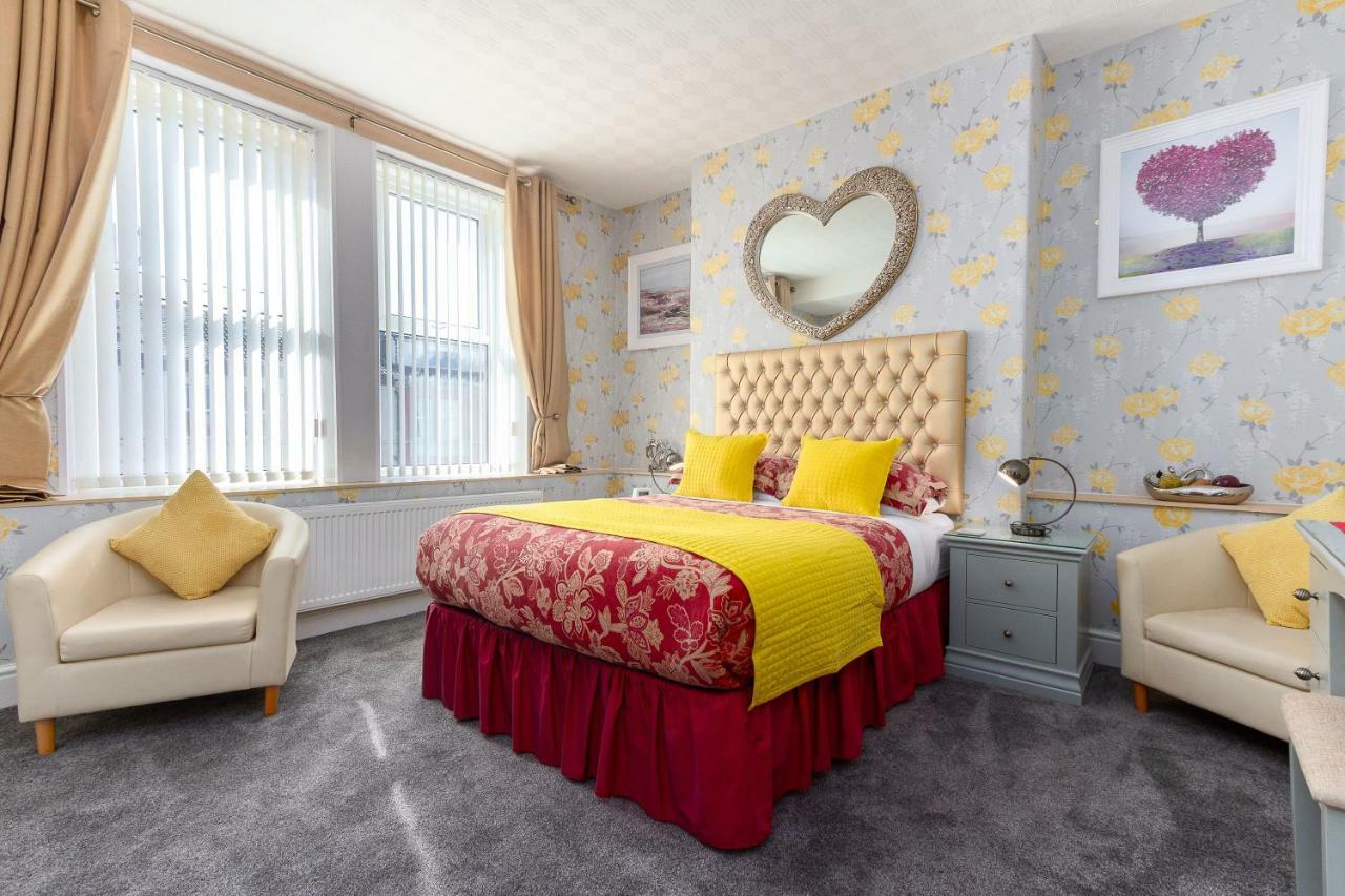Valentine Lodge Over 21 Adult Couples Only Μπλάκπουλ Εξωτερικό φωτογραφία