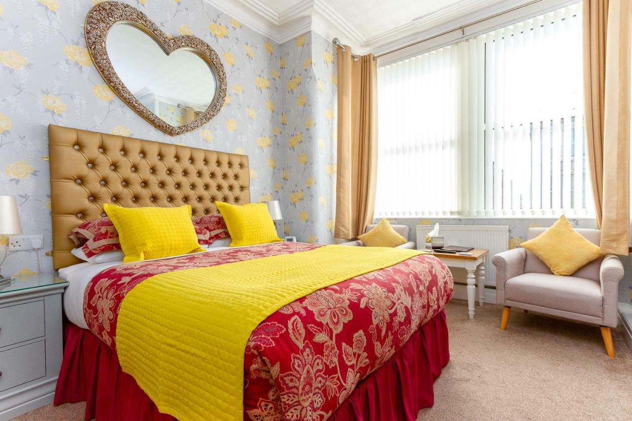 Valentine Lodge Over 21 Adult Couples Only Μπλάκπουλ Εξωτερικό φωτογραφία