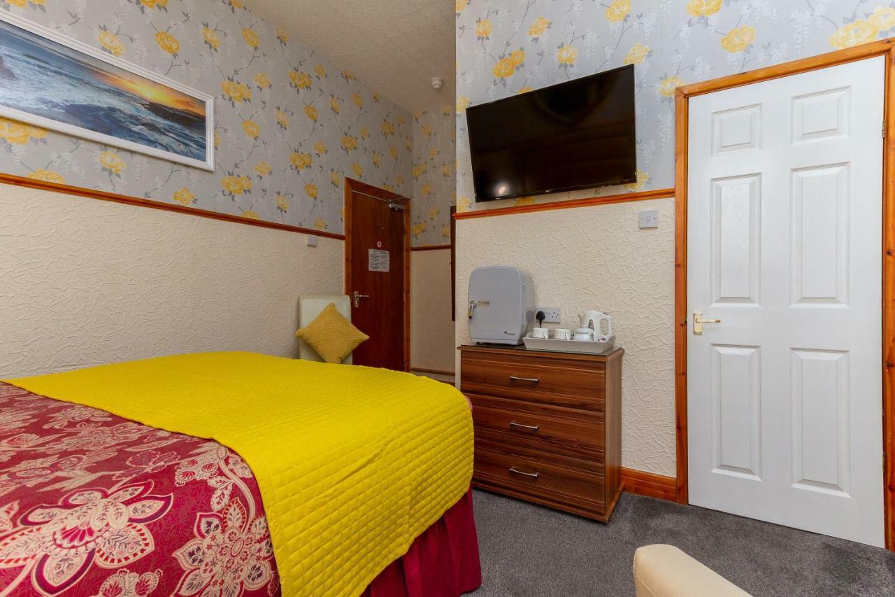 Valentine Lodge Over 21 Adult Couples Only Μπλάκπουλ Εξωτερικό φωτογραφία